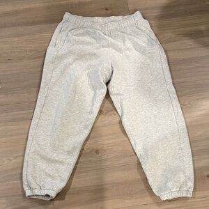 Lululemon Women’s Sweatpants